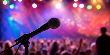 李佳琦心连心演唱的究竟是什么歌？
