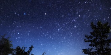 黑夜中的星星到底是哪首歌？